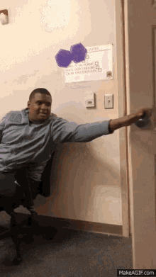 tenor-7.gif