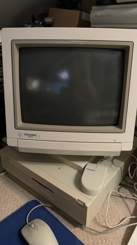 FF102F30-940A-43B1-A055-9FCE23E25DD7