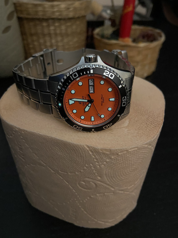 918C6990-2582-4119-A081-AAC01C291139