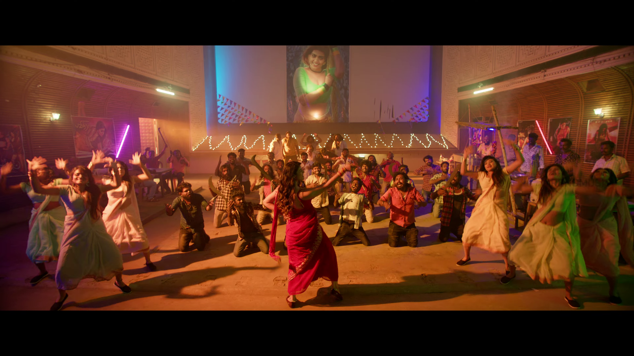 vlcsnap 2025 11 25 23h24m33s936