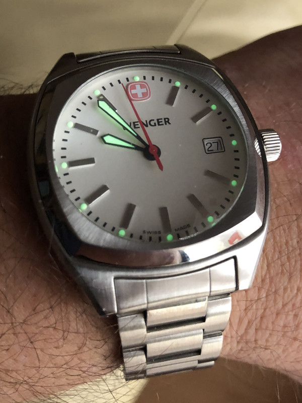 EC7E4851-1553-4070-AA46-125D2183CACC