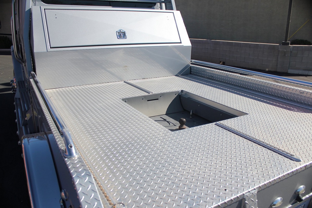 2011-freightliner-m2-sport-chassis (40)