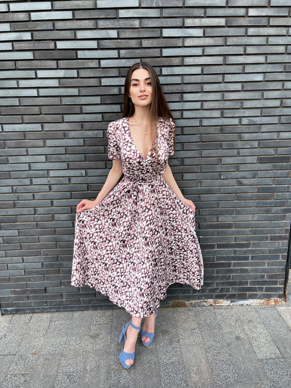 69657AAA-B020-4E3C-A1F3-87BF1BFA4ECD