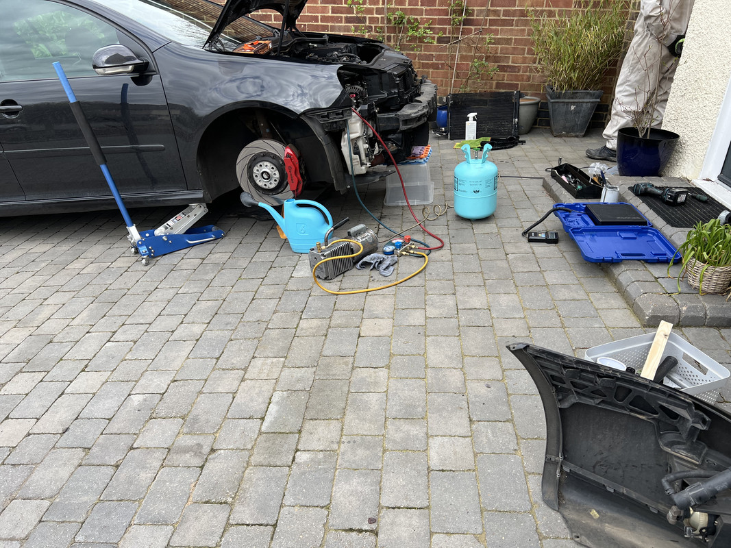 9FCEF205-FCD7-49DE-ADDF-587BF7E52EDA