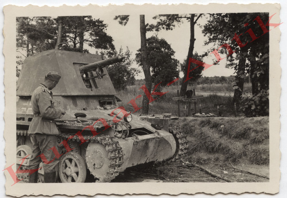 Foto Wehrmacht FRankreich Panzer Jäger Marder Be