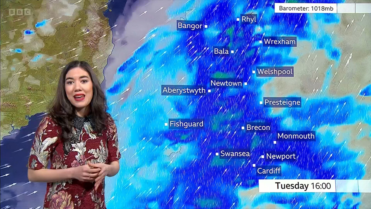 BBC_Wales_Today_Lunchtime_News_-_193._2022-12-27_m001gscb_original.mp4_snapshot_05.26.400