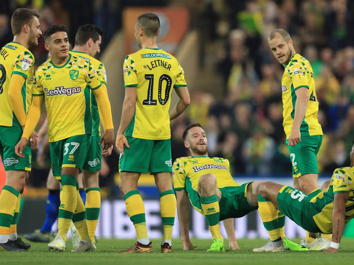 Nhận định, soi kèo Norwich vs Sheffield Wed, 02h45 ngày 26/2