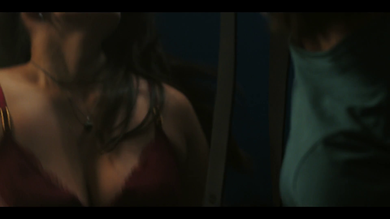 vlcsnap-2023-11-21-22h38m21s823