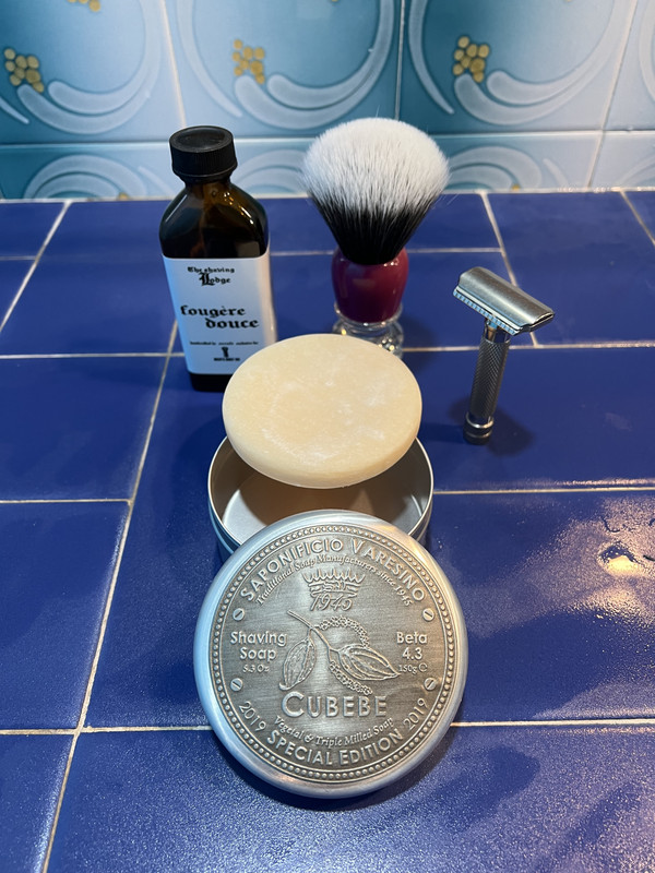 CFAA52E9-EC51-4E21-9E36-577BF6D69C97