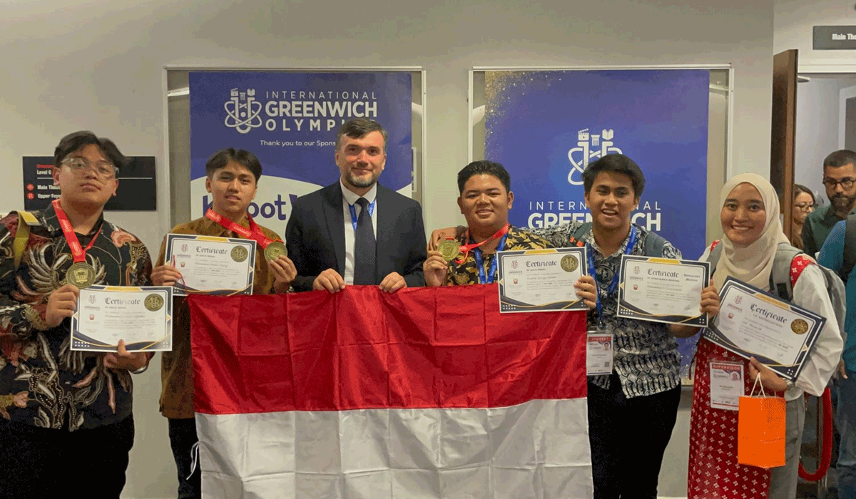 Tiga Pelajar Cianjur-Bandung Raih Medali Emas di Olimpiade Sains Inggris