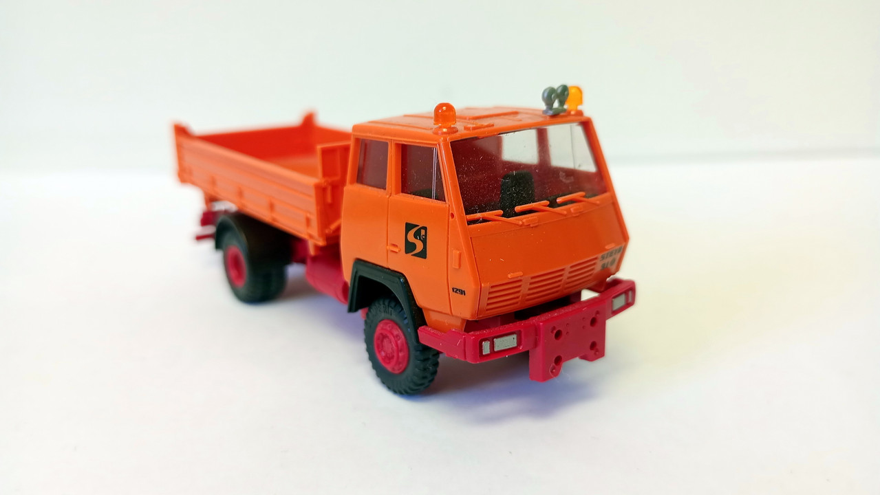 Mach (3636)