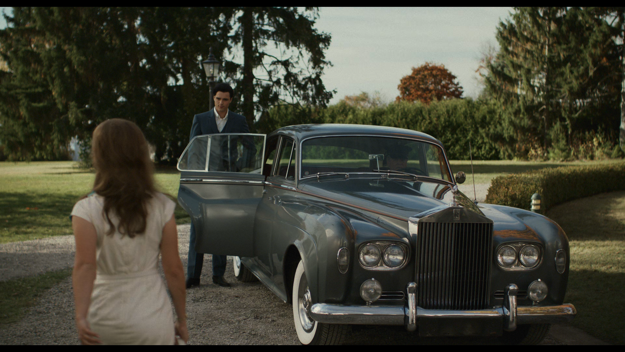 mpv-shot_Priscilla.2023.2160p.UHD.BDREMUX.HDR.DV.HEVC-Нечипорук_00_48_43_0007