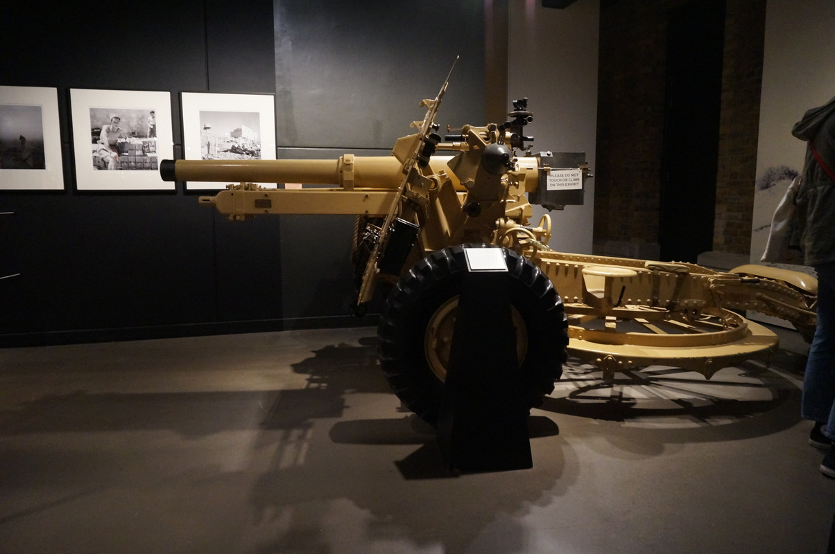 54E5D193-6053-46C0-9B56-004037F8004C