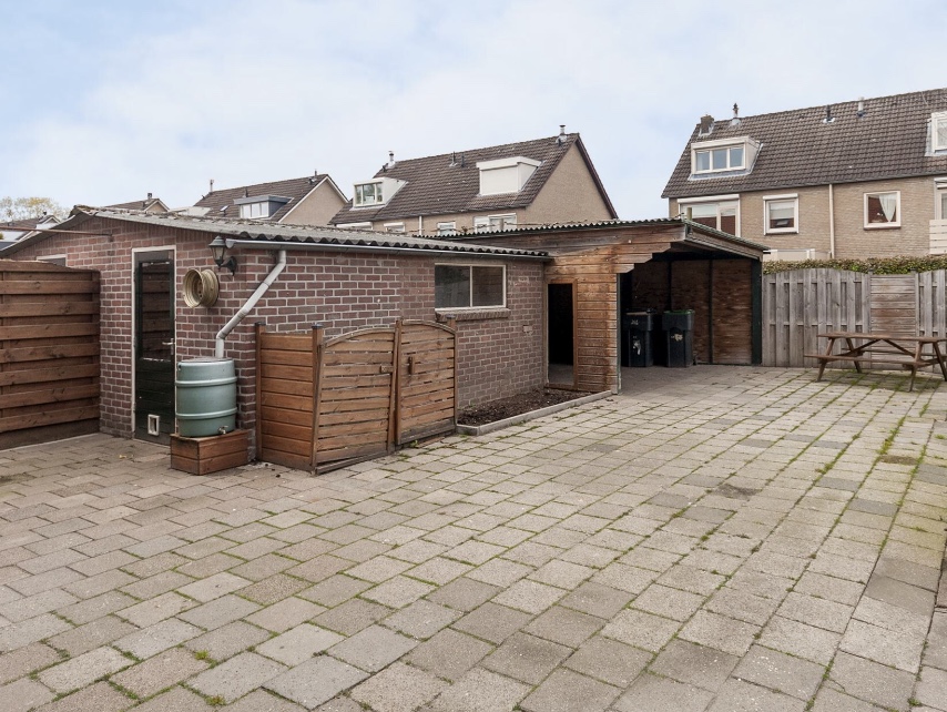 4BCBB54E-8E24-4F0D-A7F5-BFF730164EF1