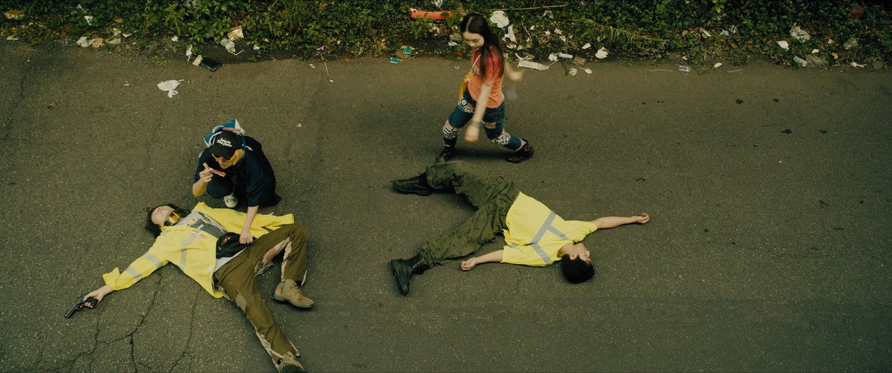 Baby Assassins- 2 Babies (2023) (1080p BluRay SAMPA).mkv_snapshot_00.57.32.979