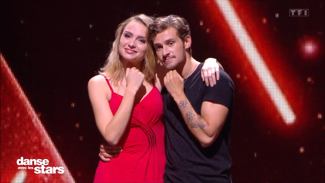2021-11-12_22_55_TF1_Danse-avec-les-stars-la-suite.mp4_snapshot_00.42.21.087