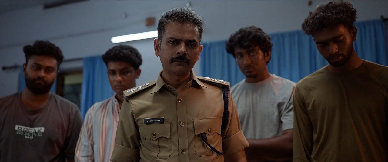 Vaazha II: Biopic of a Billion Bros 2026 WebRip [Hindi + Tamil + Telugu + Malayalam + Kannada] 1080p 720p ESub Screenshot