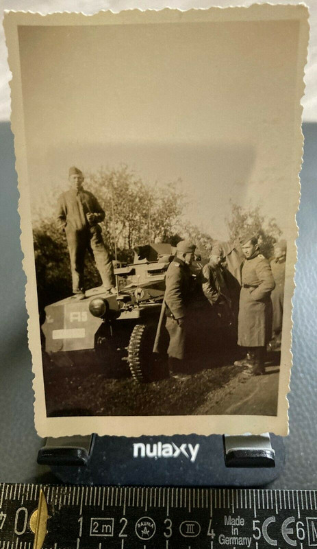Originalfoto Schützenpanzerwagen-SPW-Sd.Kfz. 250-Halbkette