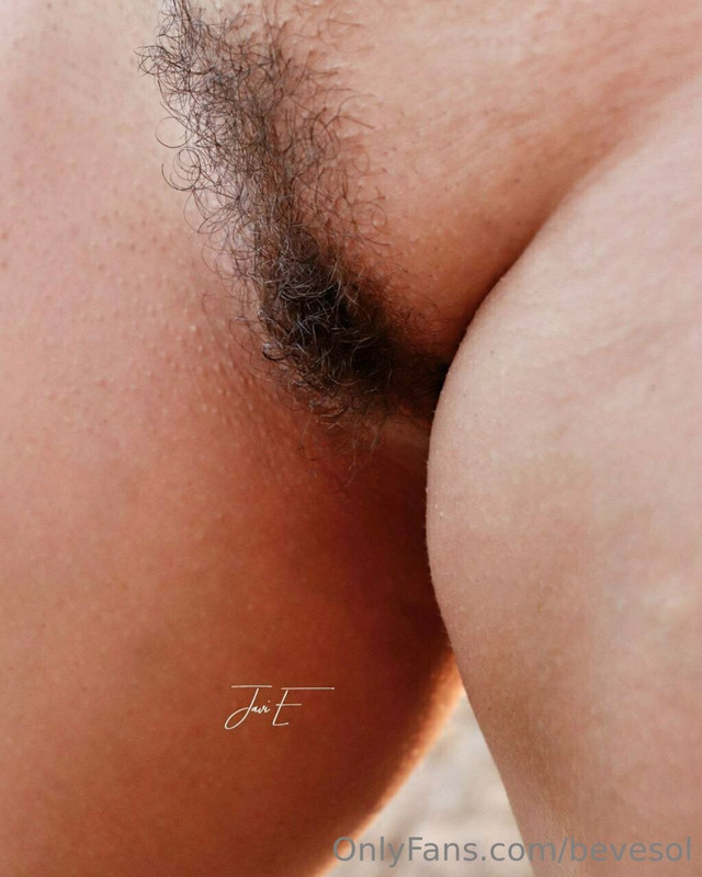 1024x1280_131f4be29fbc09d68abfd912041c2389