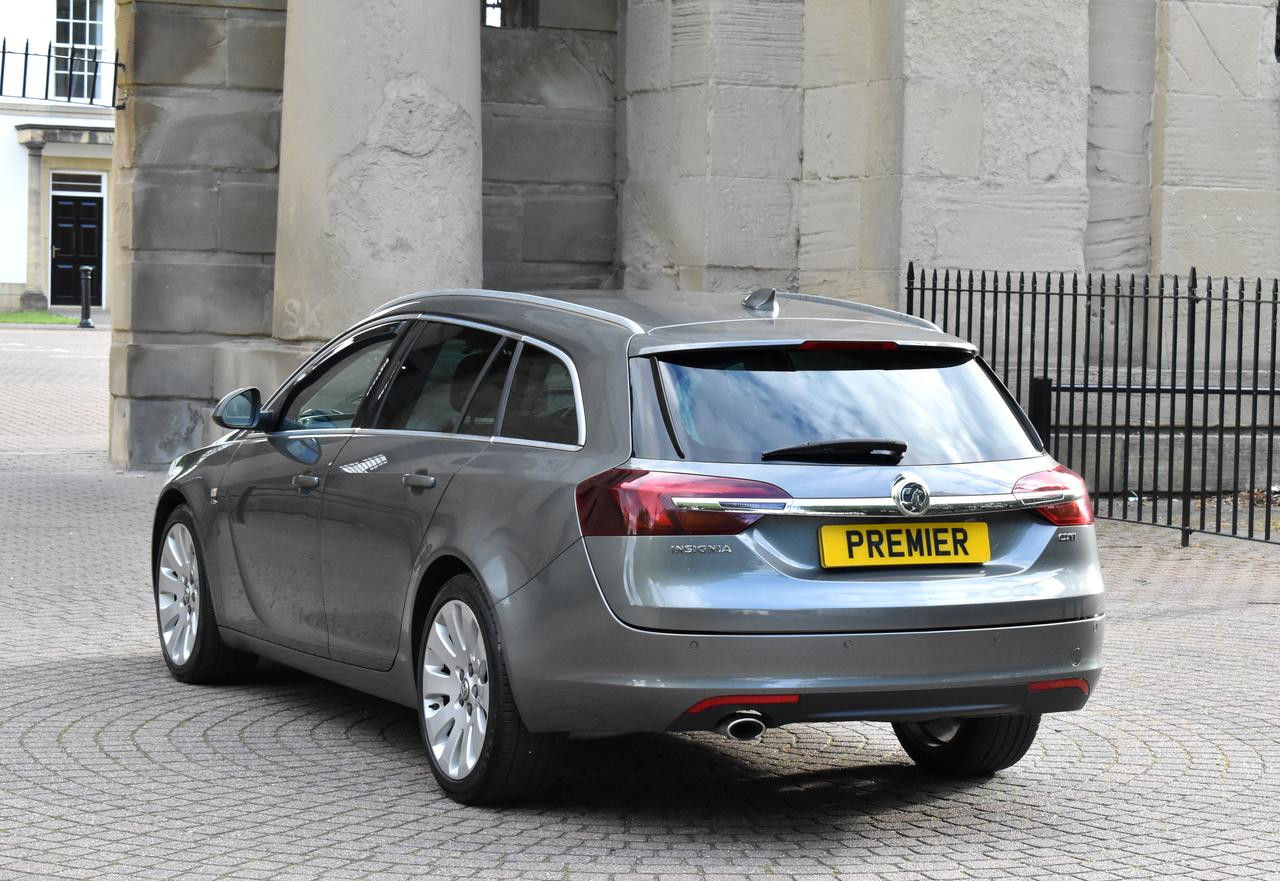 2016 66 VAUXHALL INSIGNIA 28