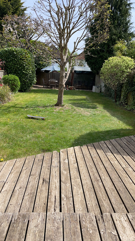 8DCC67F3-A5EF-4A6E-9112-5A2BD24F0E99