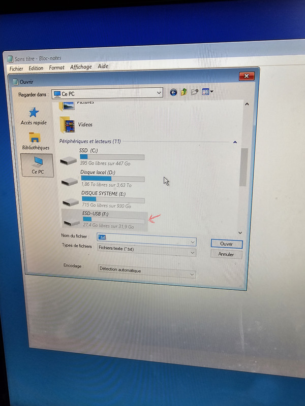 NOTEPAD PUIS CLIQUE SUR CE PC