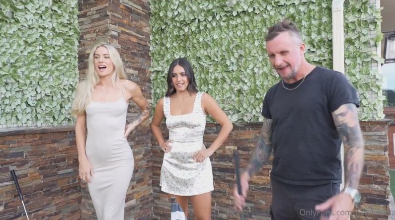 Onlyfans Dakota Lyn Put Hole In One 2 Holes Threesome Feat Hulk And Isa