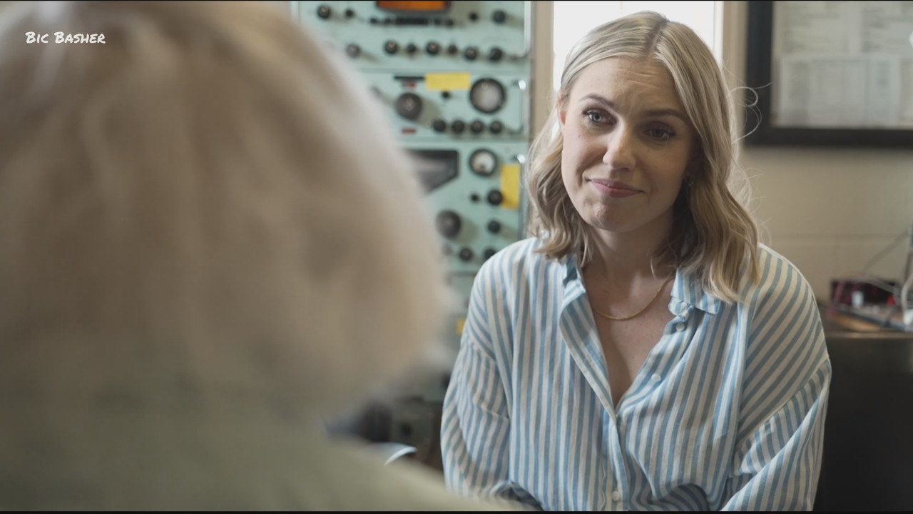 08.11 - 18.00.00 - ITV News Tyne Tees. The new film from Rogue One di....ts_snapshot_20.56.400