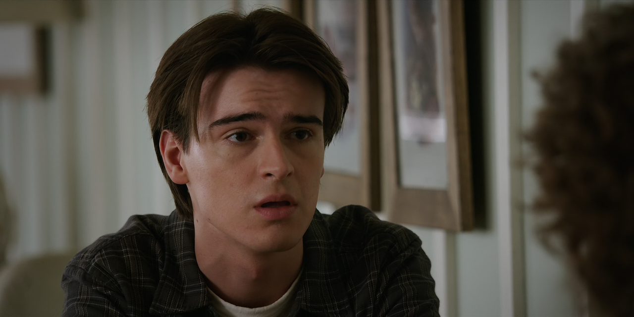 Walker.S03E08.Cry.Uncle.1080p.10bit.AMZN.WEB-DL.DDP5.1.HEVC-Vyndros.mkv_snapshot_11.33_[2023.05.17_0