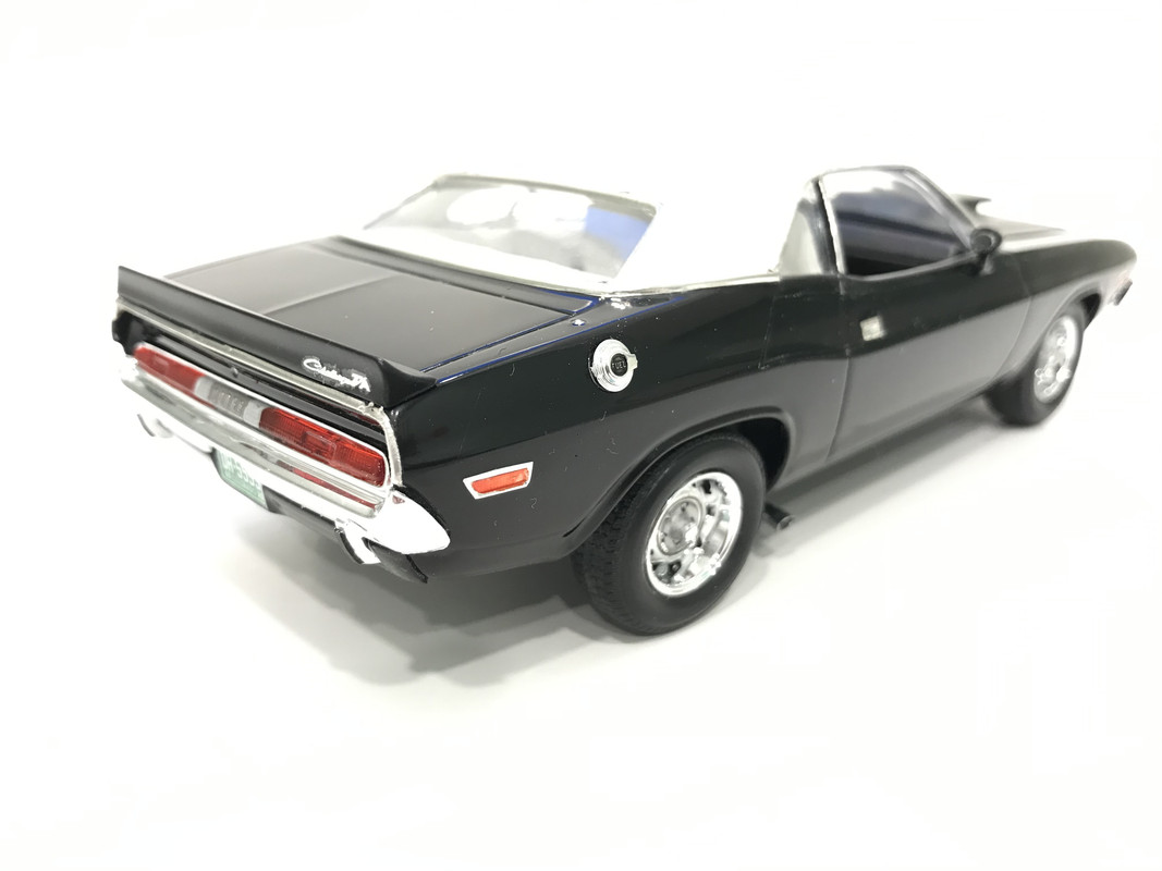 7057BC03-F649-4B1A-A926-7547BC68D7C9