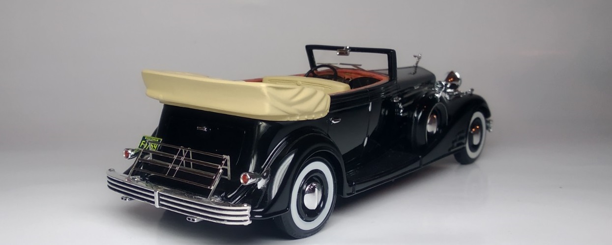 Cadillac V16 452-C Convertible Phaeton by Fleetwood (6)