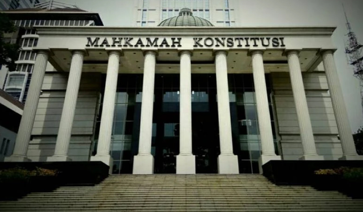 Spekulasi di Balik Ketidakhadiran