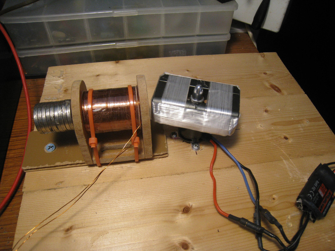 Ferromagnetic rotor generator1