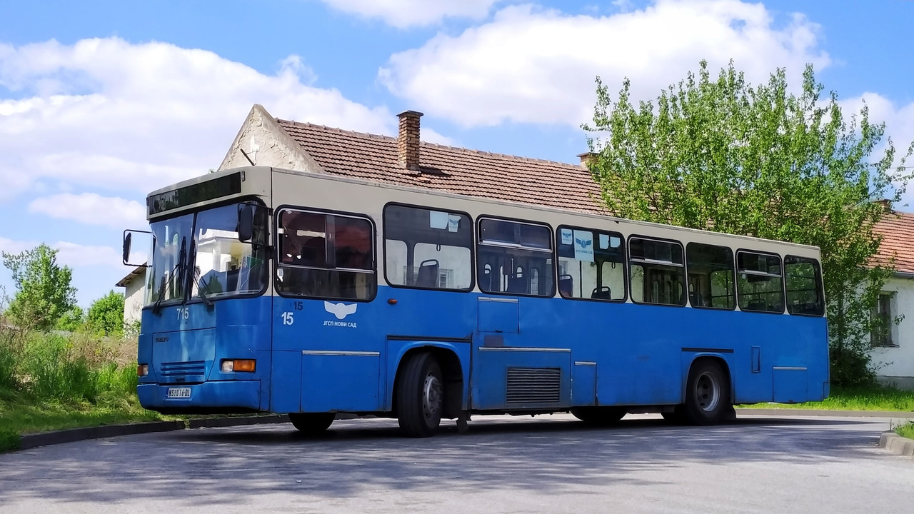 Volvo B10M / Neobus 405G (1997/06) #715(3)