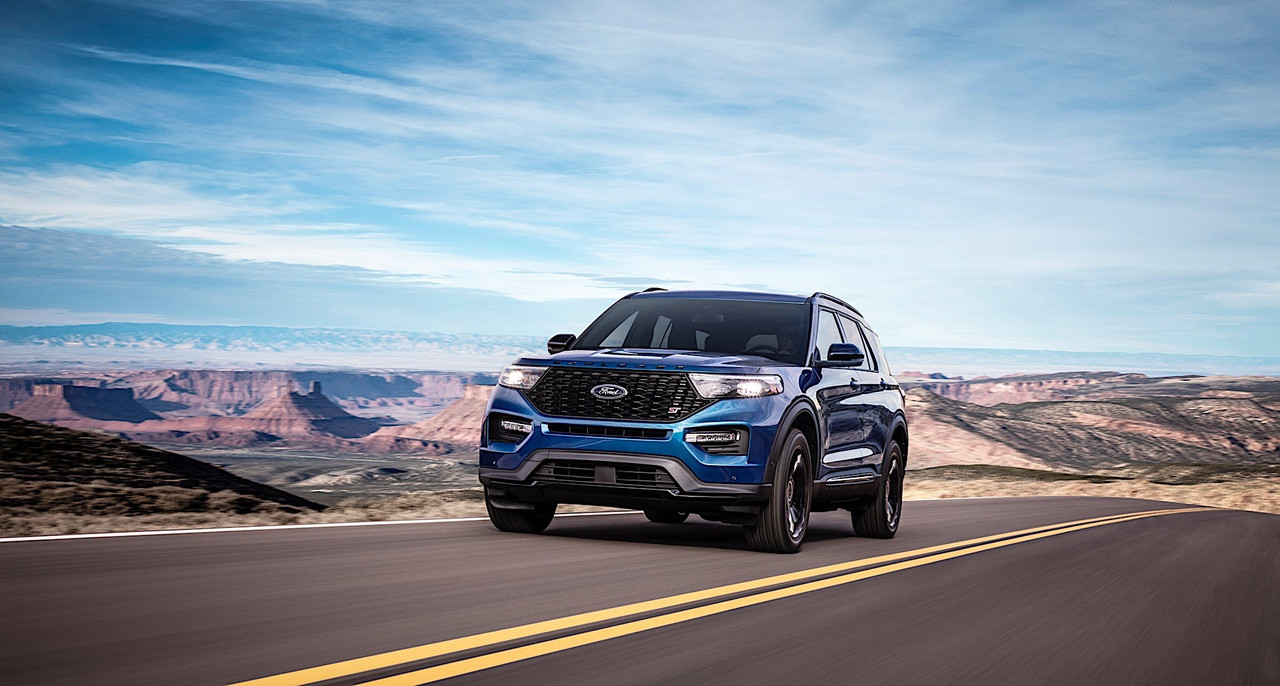 2020 Ford Explorer ST (1)