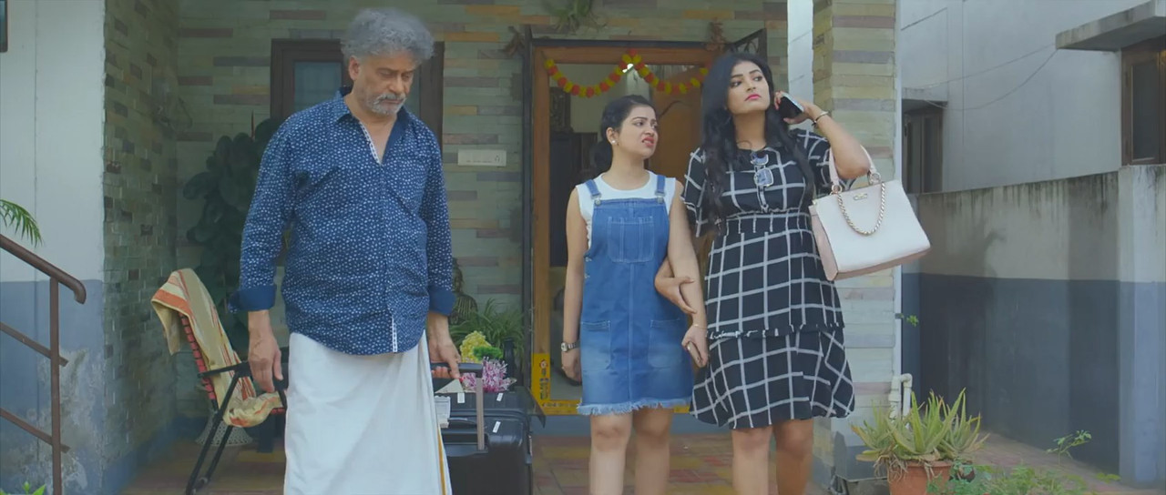 Roudhra Rupaya 2024 WebRip [Tamil] 480p, 720p ESub Screenshot