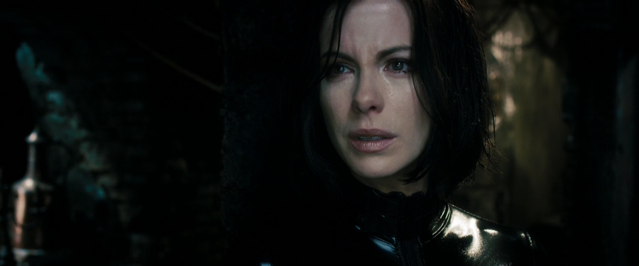 Underworld: Awakening 2012 BluRay [Hindi + Tamil + Telugu + English] 480p, 720p, 1080p ESub Screenshot