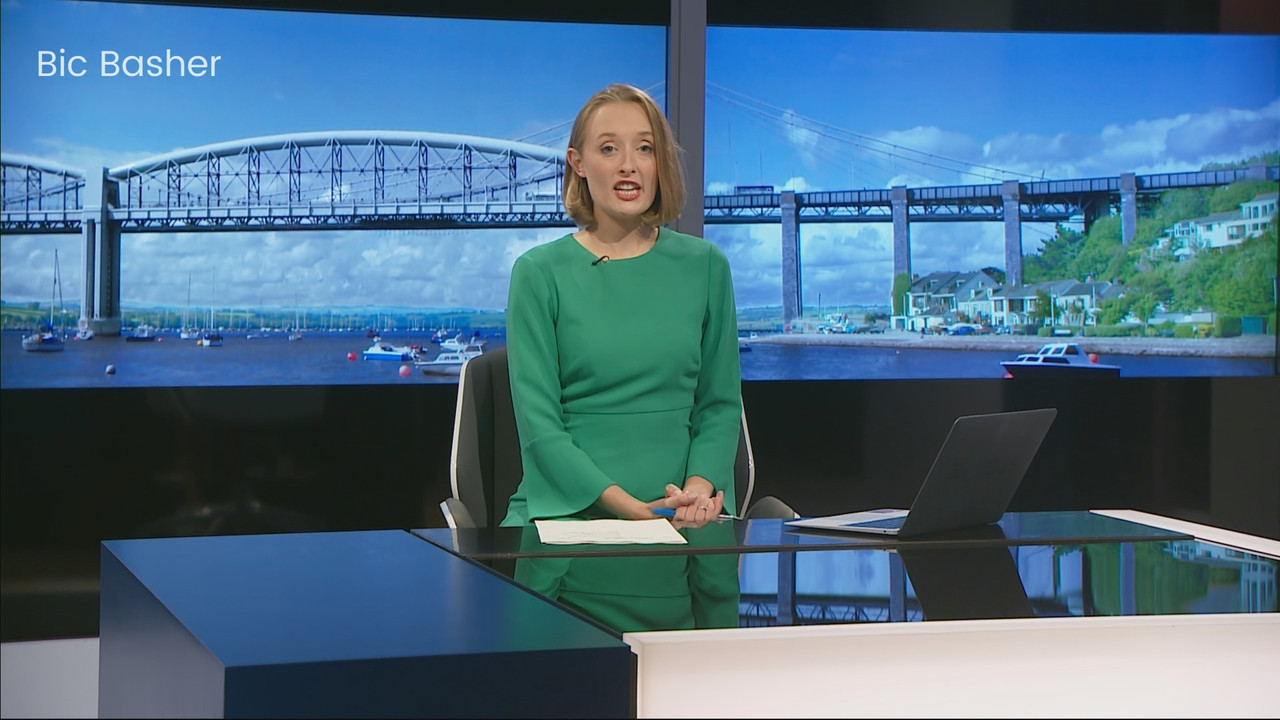 07.13 - 17.15.01 - ITV News West Country. Breaking news and current s....ts_snapshot_11.00.980