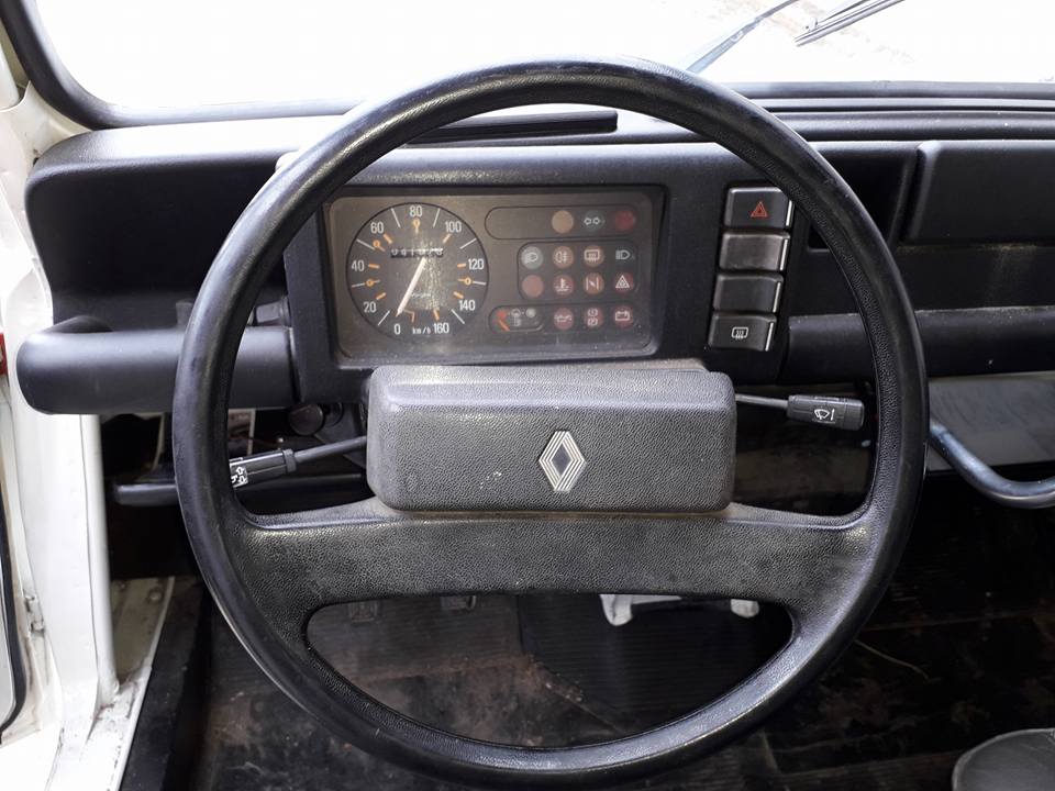 34162924_1945358045474402_924868293196513280_n