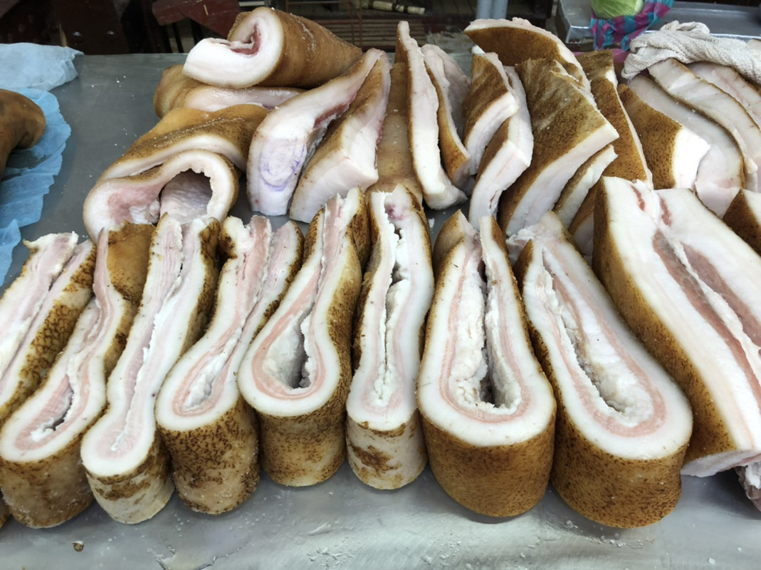 DFC15DFF-25E8-4C0C-8FCA-EFB1937C3FDF