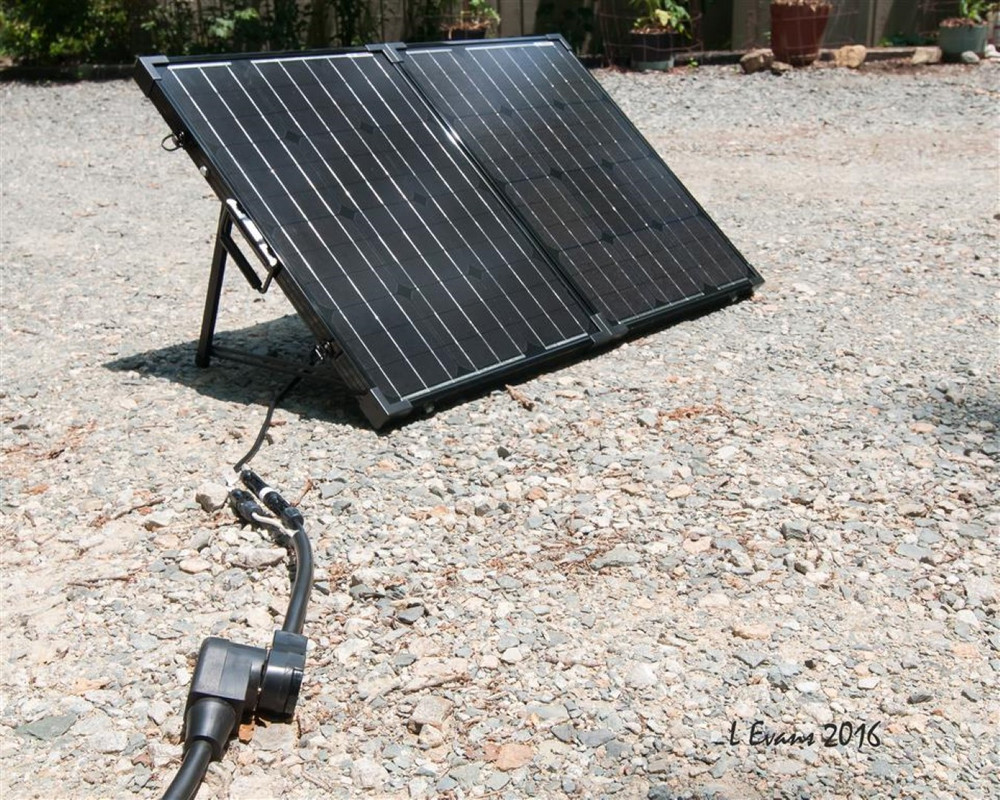 DSC_4715 Renogy panels set up 6-15-16 (Medium) (Large)