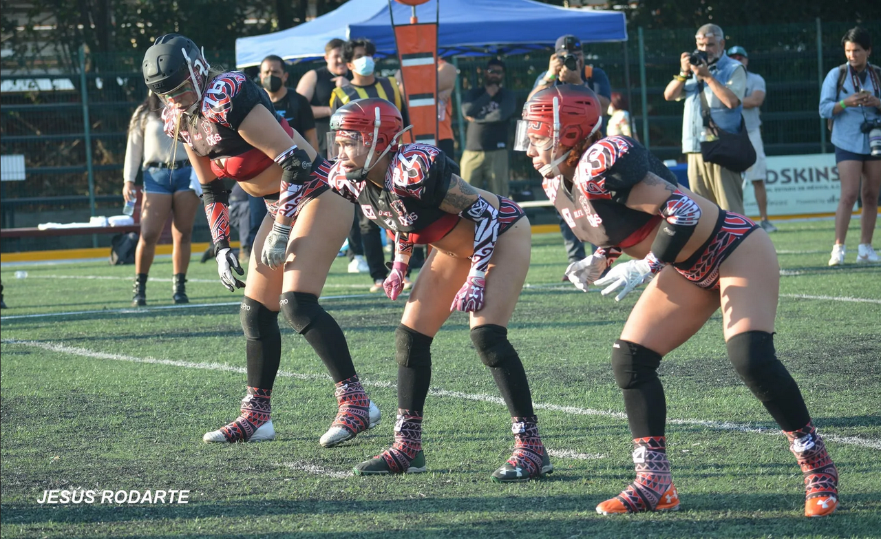 Piden Diosas de DLFL apoyo para competir en el World Bowl de Toronto