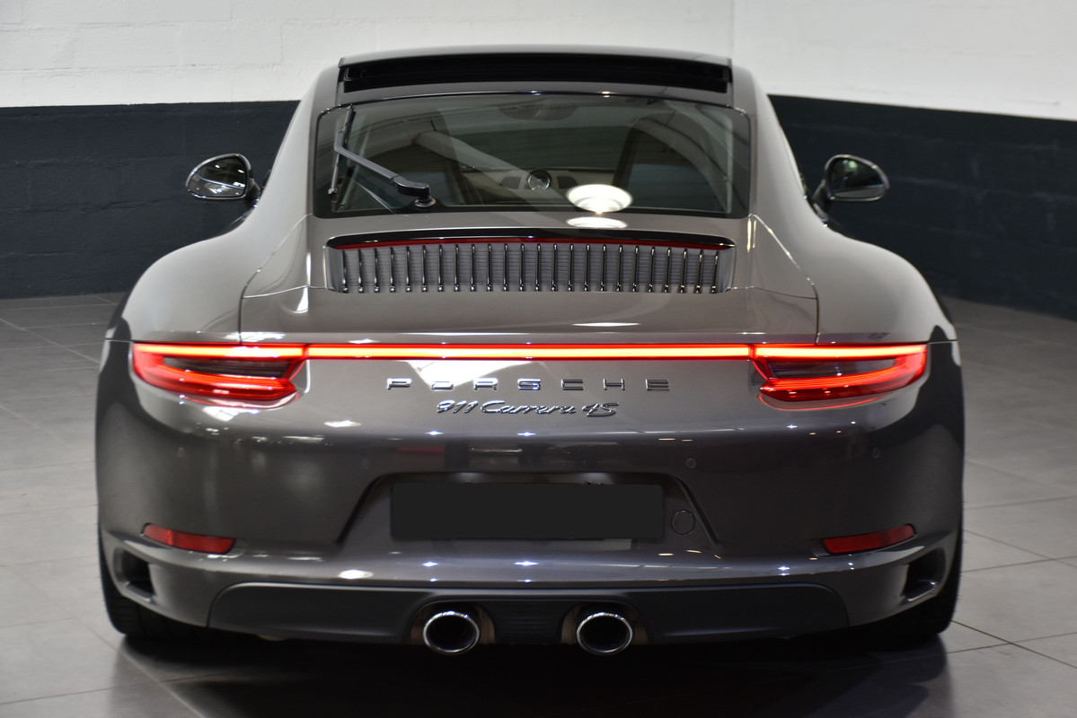 35582-991.2-Carrera-4S-copie