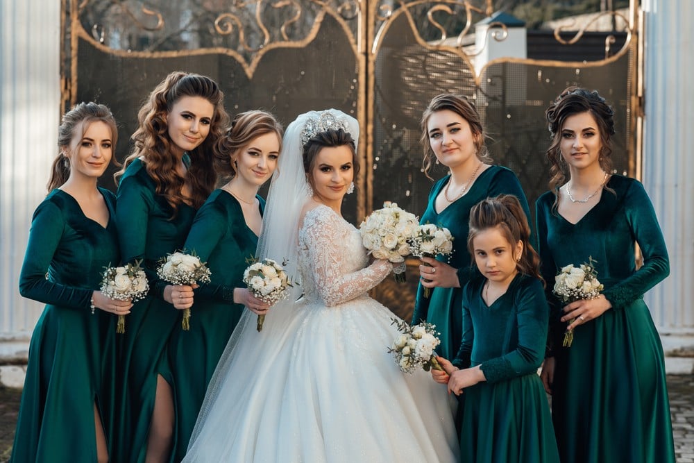 What Are The Benefits Of A Green-themed Wedding