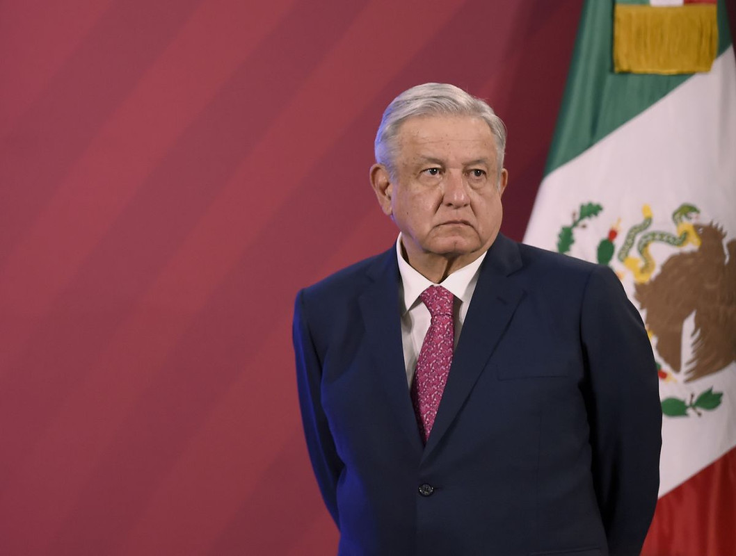 AMLO se reúne con autoridades tradicionales yaquis