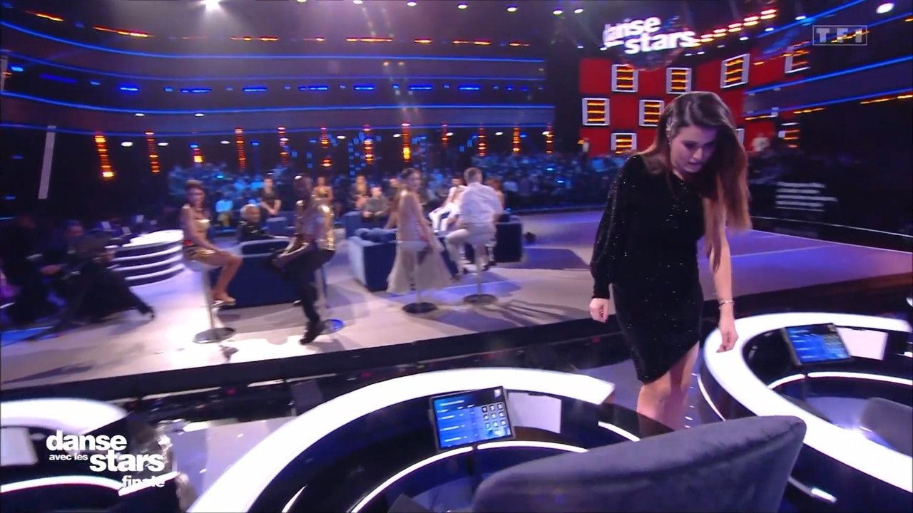 2021-11-26_22_55_TF1_Danse-avec-les-stars-la-suite.mp4_snapshot_01.11.53.506