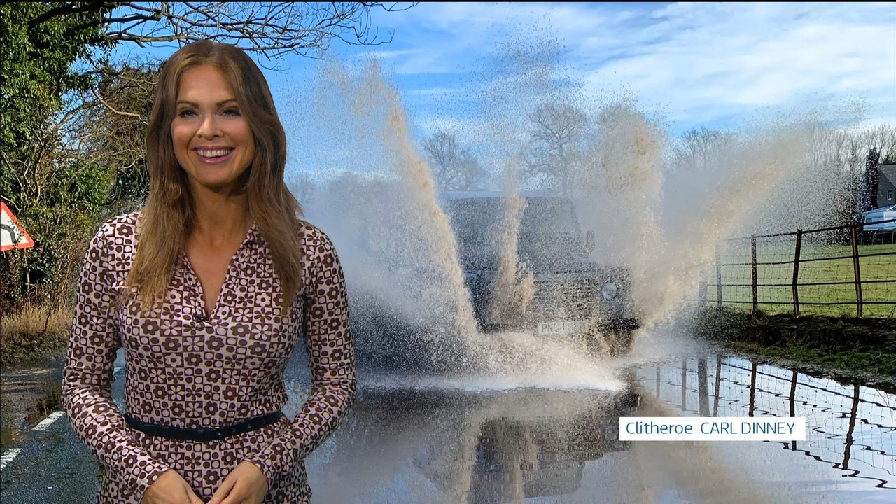 01.04 - 18.00.00 - ITV News Granada Reports. All the latest news, spo....ts_snapshot_12.15.289
