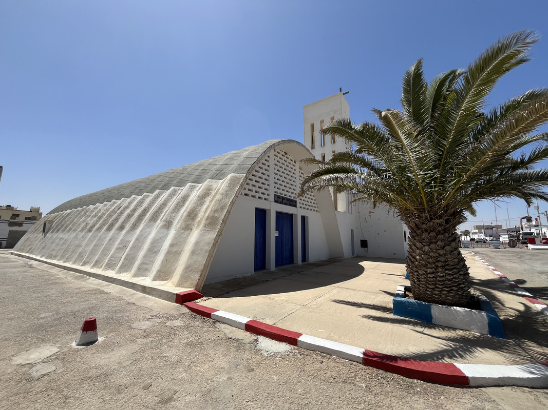 Laâyoune Plage y El Marsa, Region-Africa (15)