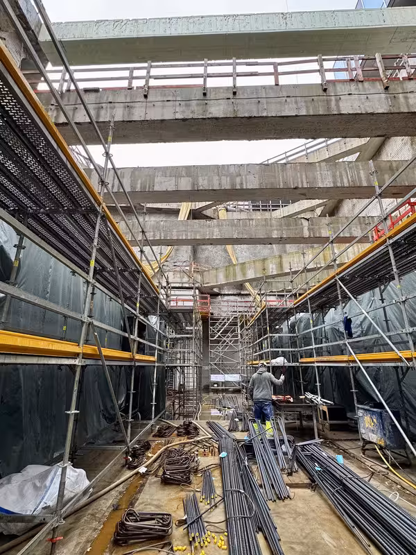 C6540CDD-6B5E-41F3-A831-BB9B09C2AD17_1_201_a