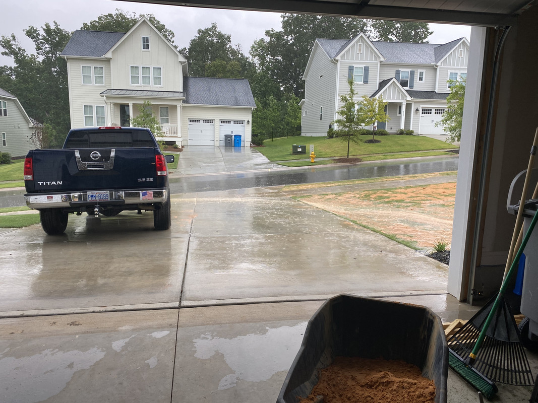 CC9AAC0B-06B6-4AAF-AB52-B43E9A6BD4BA